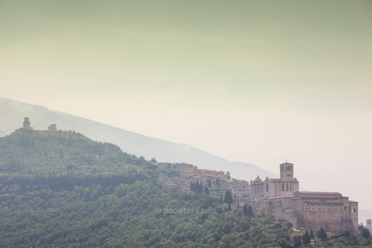 Appartamento Centro Storico Gubbio Bagian luar foto